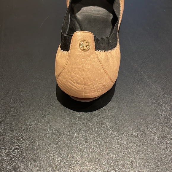 Tory Burch Carrie Ballet Flat - Picture 3 of 6